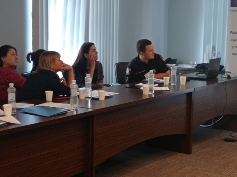 Працюємо над забезпеченням життєздатності планів з протидії онлайн-насильству щодо дітей та підлітків на регіональному рівні