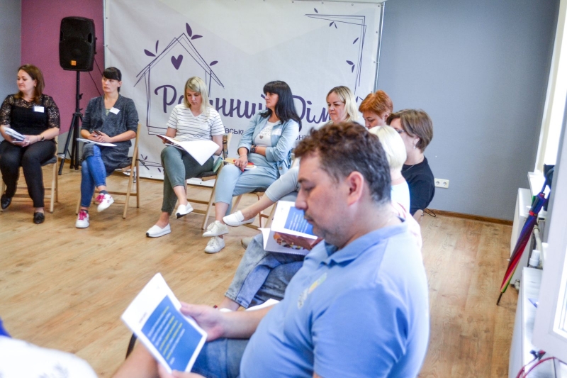 Підготовка тренерів для Play Hub